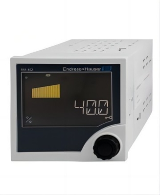 Indicatore di processo di E+H RIA452 con controllo RIA452-A112A11A della pompa