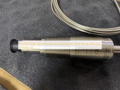 Accelerometro ad alta temperatura 330450 di Bently Nevada 330450-40